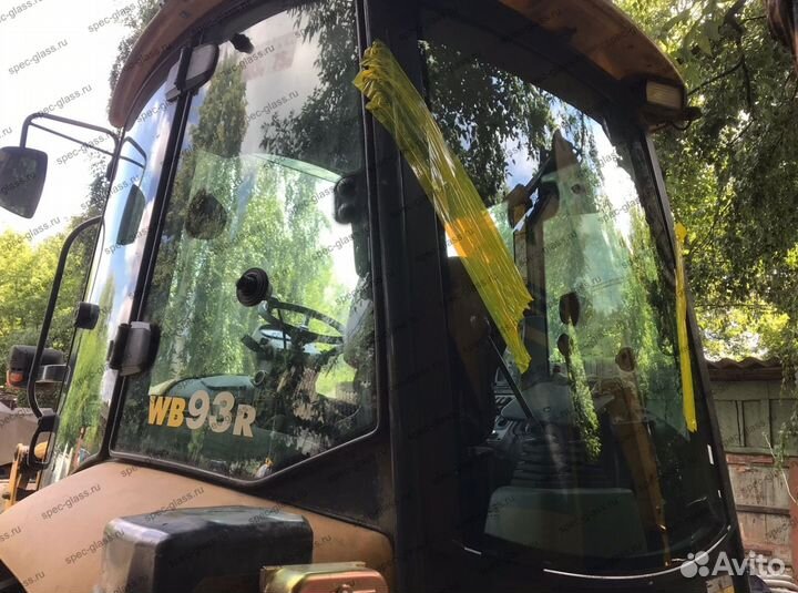 Стекло JCB 3CX и 4CX