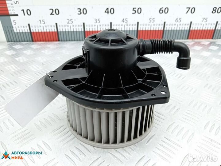 Моторчик печки Mitsubishi L200 3 2006