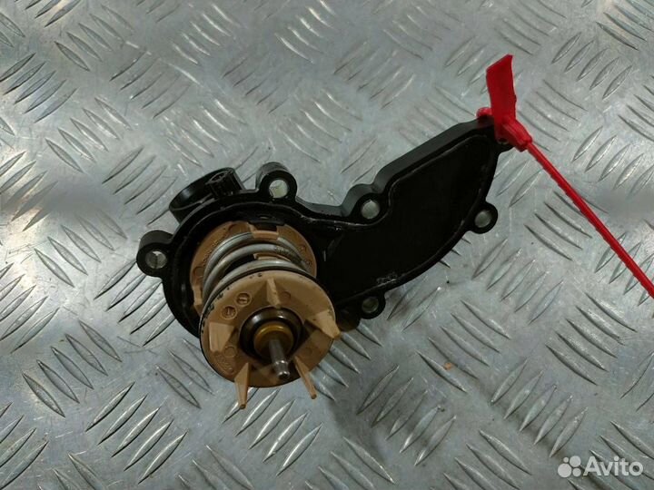 Термостат Audi A7 4G 2014 06E121111AL