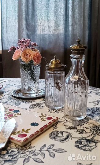 Фарфоровая сырная доска