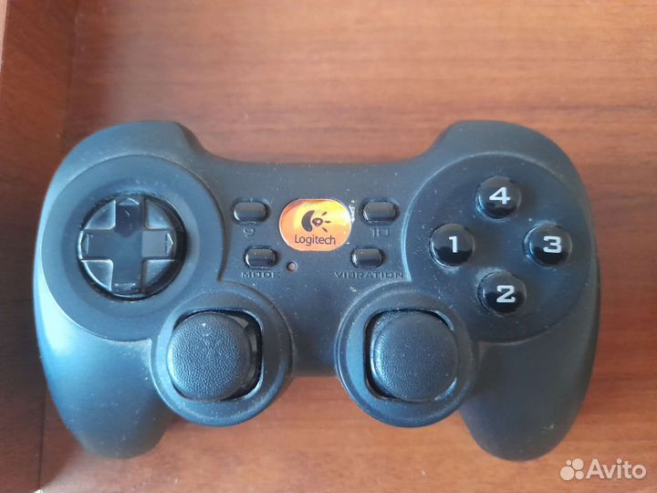 Беспроводной джойстик logitech
