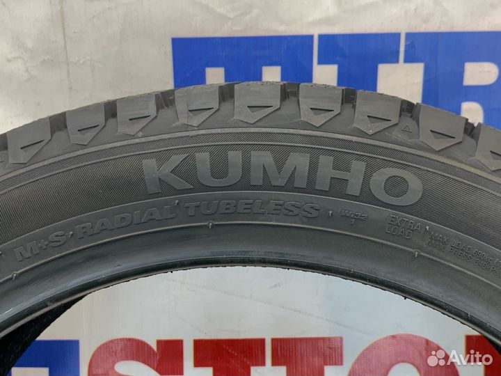 Kumho WinterCraft Ice Wi32 215/50 R17 95T