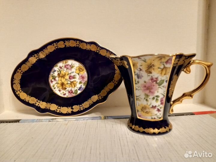 Большая фарфоровая кружка