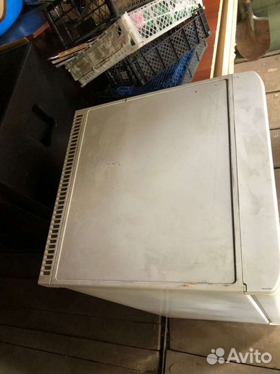 Продам морозилку бирюса 2018г