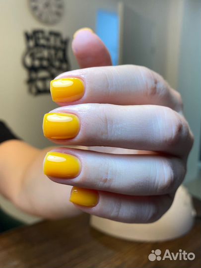 Маникюр, педикюр, наращивание ногтей