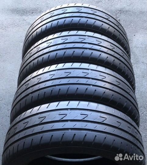 Bridgestone Ecopia EP200 215/55 R17