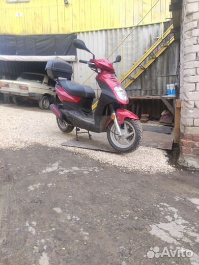 Скутер SYM Orbit 50