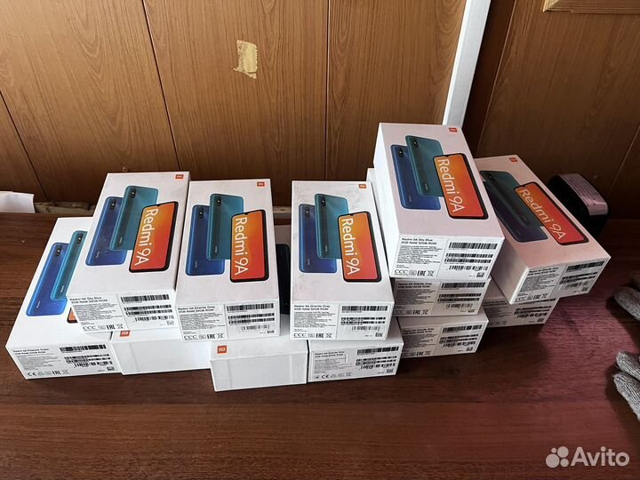 Коробка от телефона