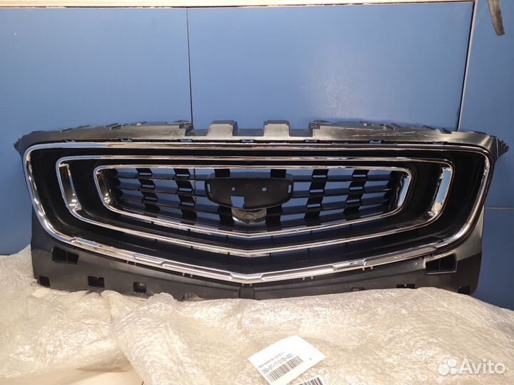 Решетка радиатора Geely Atlas Pro 2021