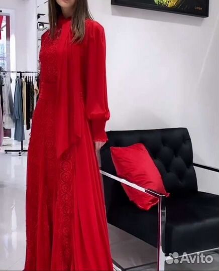 Вечернее платье