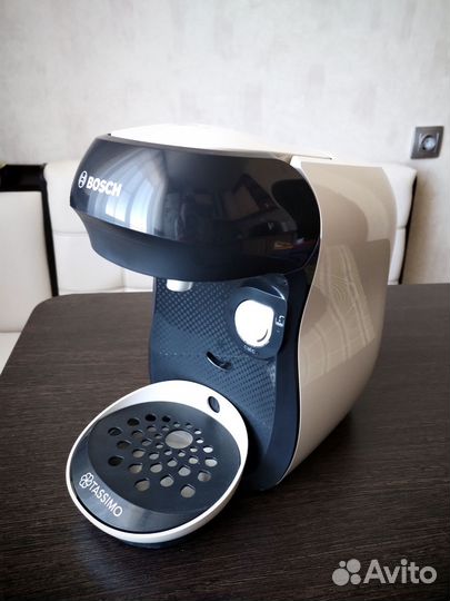 Кофемашина капсульная Bosch Tassimo happy TAS1007