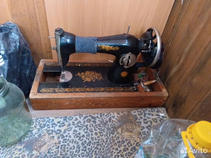 Швейная машина Подольск