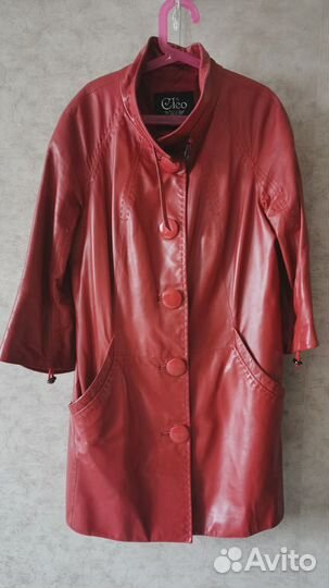 Отдам даром женские вещи