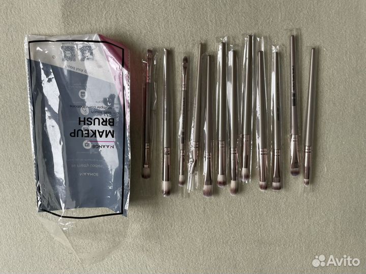 Кисти для макияжа