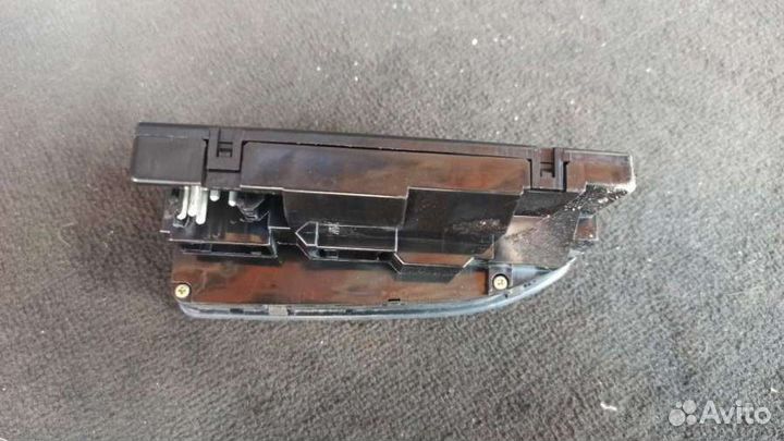 Кнопка стеклоподъемника переднего левого для BMW 5 E39