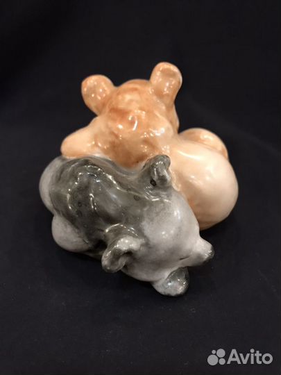 Спящие медвежата.лфз.1950-е гг.Фарфоровая статуэтк