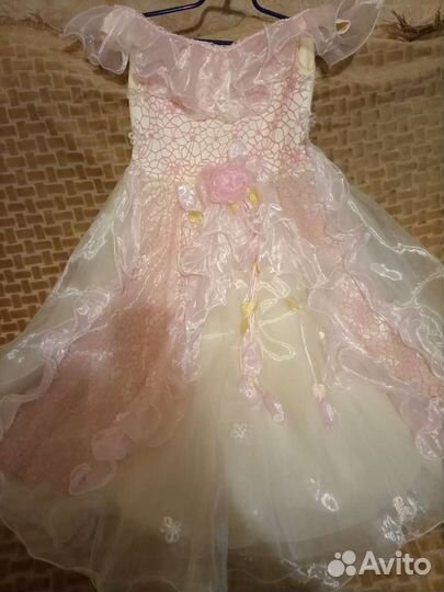 Платье нарядное для девочки