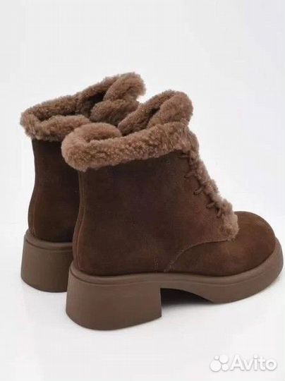 Ботинки зимние новые 39