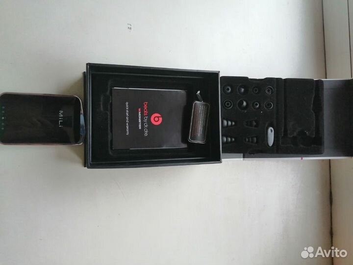 Повербанк (Беспроводной зарядник), переходники