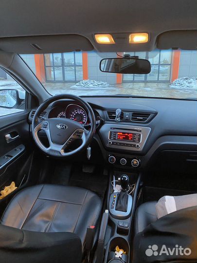 Kia Rio 1.6 AT, 2015, 82 000 км