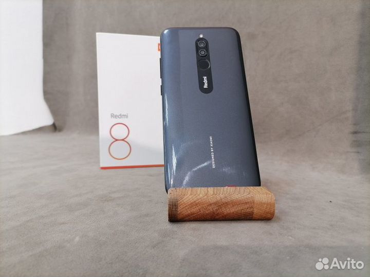 Xiaomi Redmi 8, 4/64 ГБ