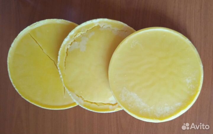 Воск пчелиный натуральный с лесной пасеки