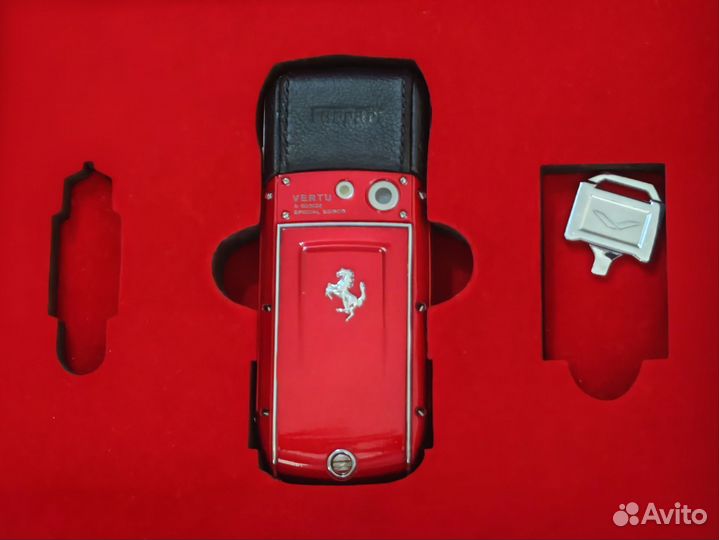 Vertu Ti Ferrari, 64 ГБ