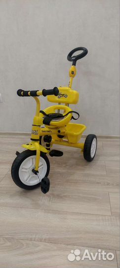 Детский трехколесный велосипед