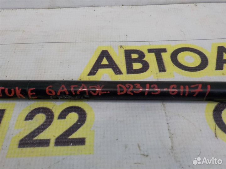 Амортизатор двери багажника Nissan Juke (F15) 201