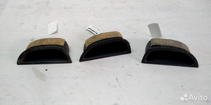 Ручка обшивки двери Nissan Maxima CA33