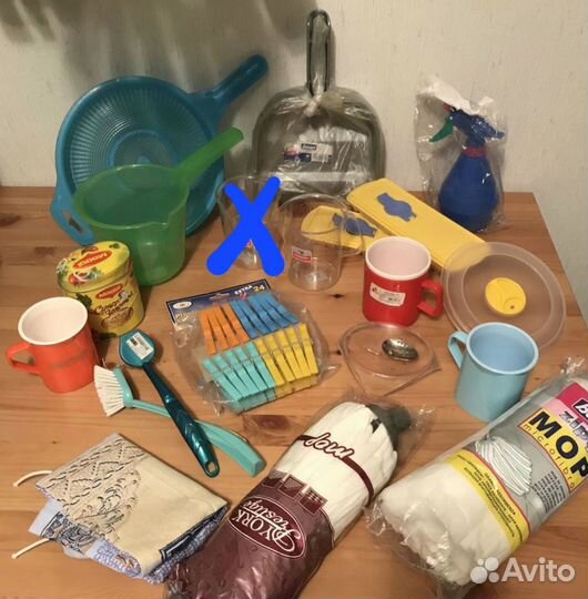 Новое. Набор пластиковой посуды из 20 шт