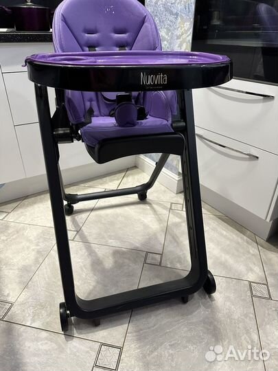 Стульчик для кормления nuovita futuro senso nero