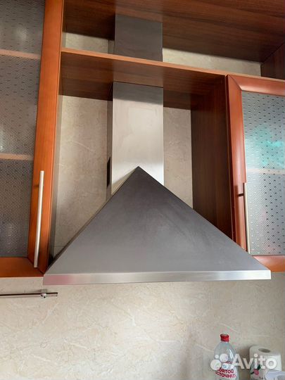 Вытяжка для кухни 60 см