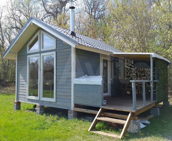 Дом 20 м² на участке 100 сот.