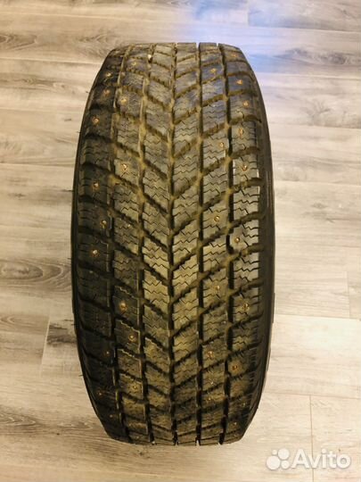 Nokian Tyres Hakkapeliitta NRS-T 235/60 R16 100T