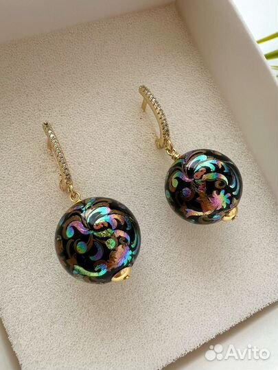 Серьги Сияние на черном с японскими бусинами Тенша