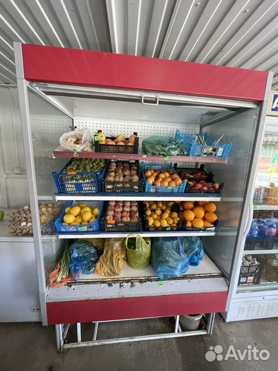 Продается холодильная витрина