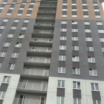 2-к. квартира, 61 м², 6/17 эт.