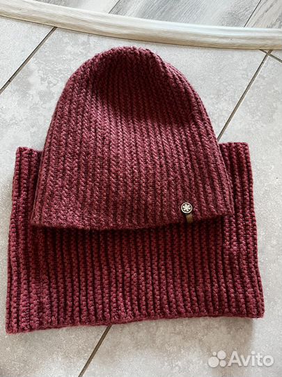 Шапка и снуд