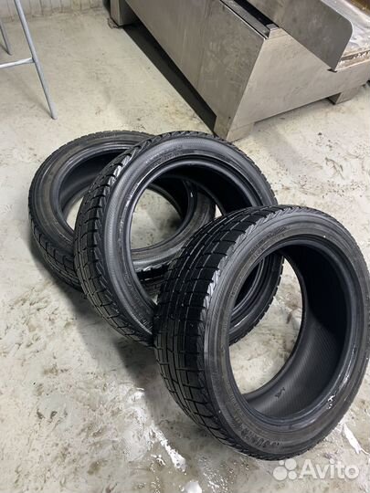 Yokohama Ice Guard IG30 215/50 R17