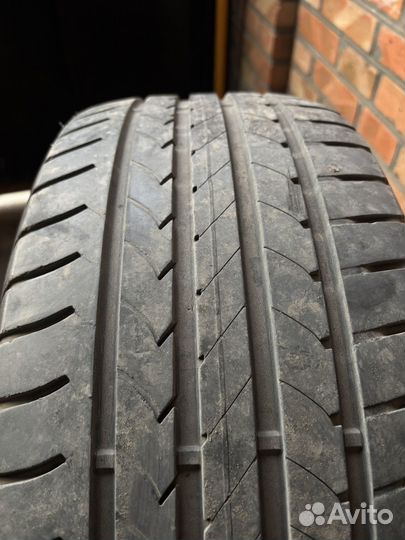 Goodyear Allage AL 01 215/40 R17