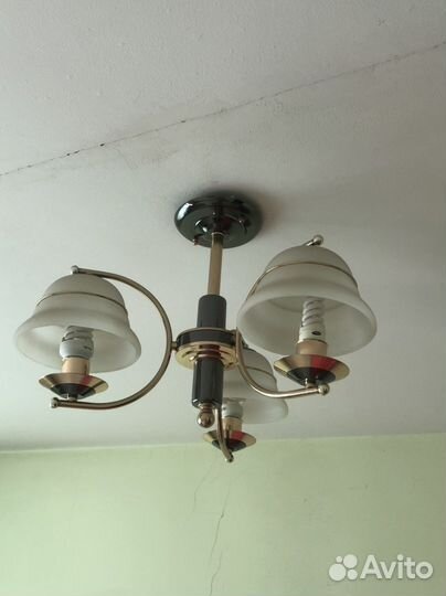 Люстра потолочная бу