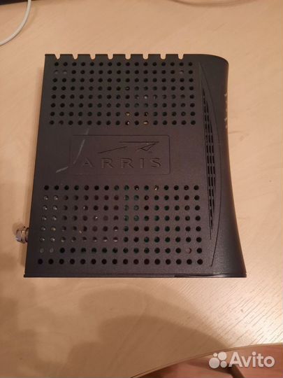 Кабельный модем Arris CM550B