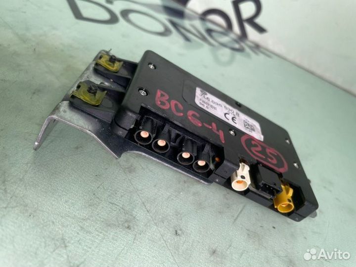 Усилитель антенны Volkswagen Touareg 7L дорест