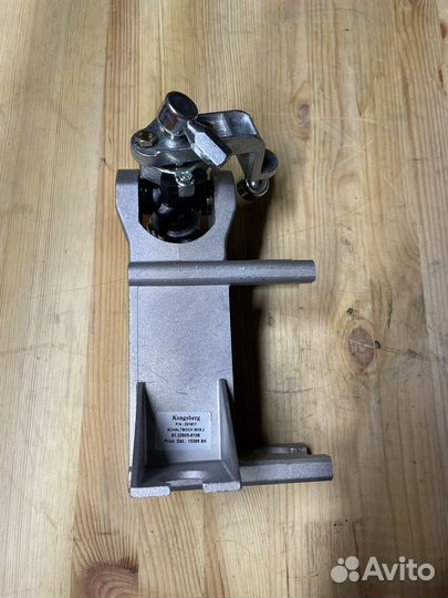 Распределительная стойка(маятник)рычага передачкпп