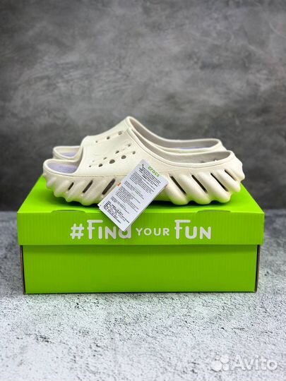 Шлёпанцы Crocs echo slide