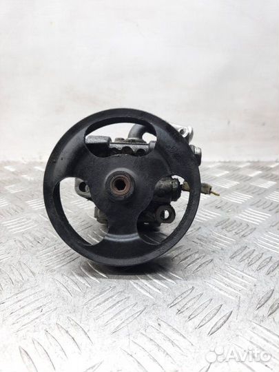 Насос гидроусилителя руля Mazda 3 седан 1.6 Z6