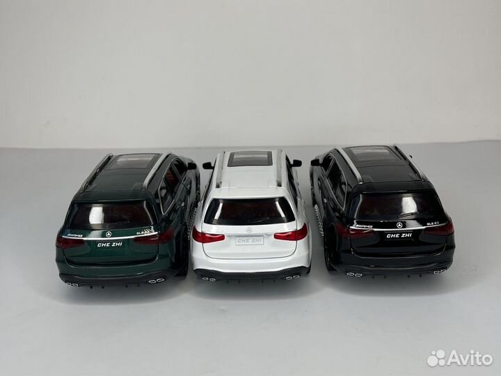 Модель машины Mercedes GLS 1:24