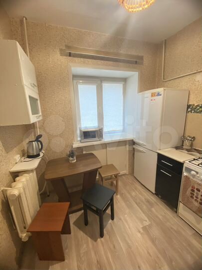 1-к. квартира, 33 м², 1/4 эт.