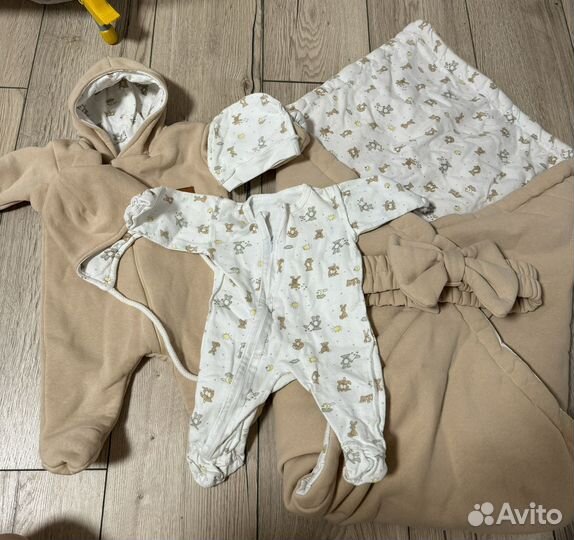 Комплект на выписку весна-лето